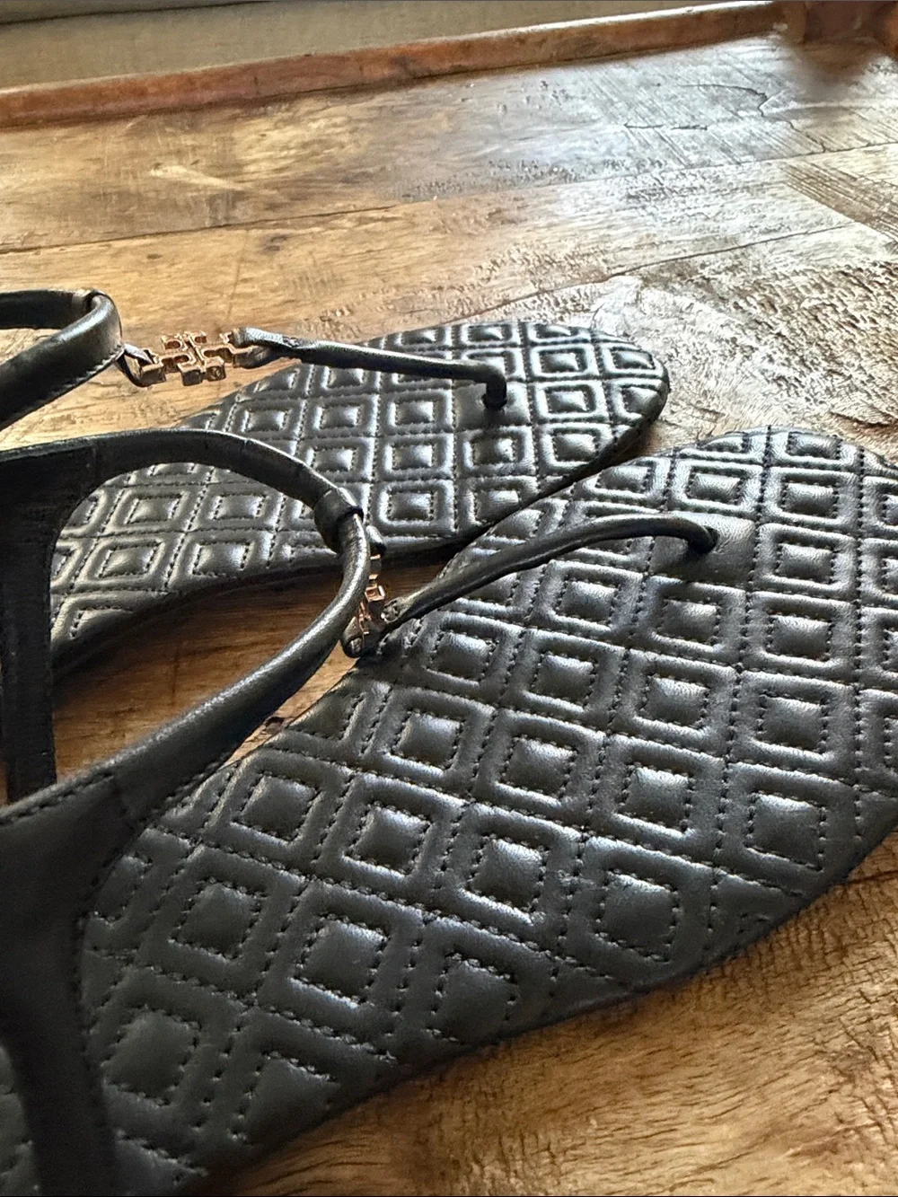 Tory Burch Marion Black Quilted T-Strap Sandals with Gold Logo